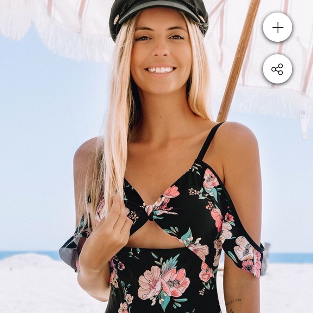 Cupshe floral one piece